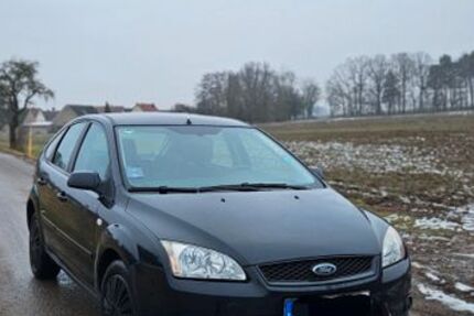 Ford Focus 270.000 km 2.500 &euro; Cavertitz 04758