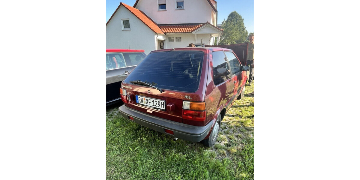 Nissan Micra 120.000 km 1.800 € Stuttgart 70173
