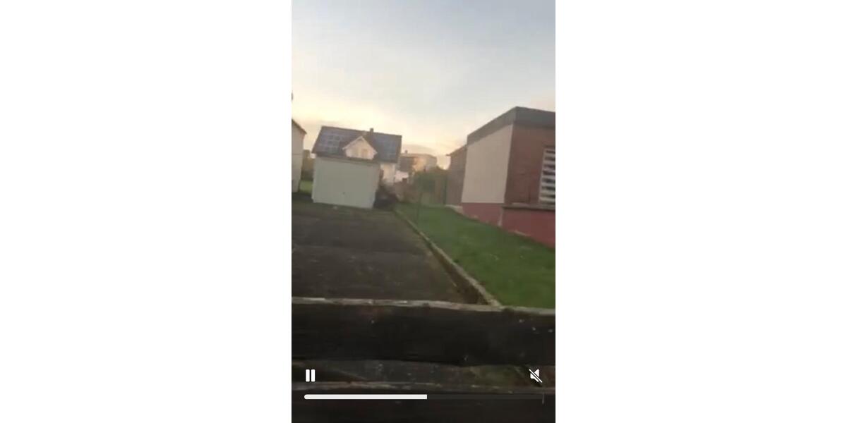 Doppelhaushälfte Borken (Hessen) - 10 Zimmer, 230 m&sup2;, 210.000&euro; | Angebot:26146322