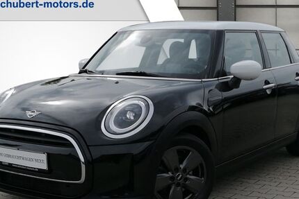 Mini Cooper 35.636 km 23.490 &euro; Magdeburg 39108