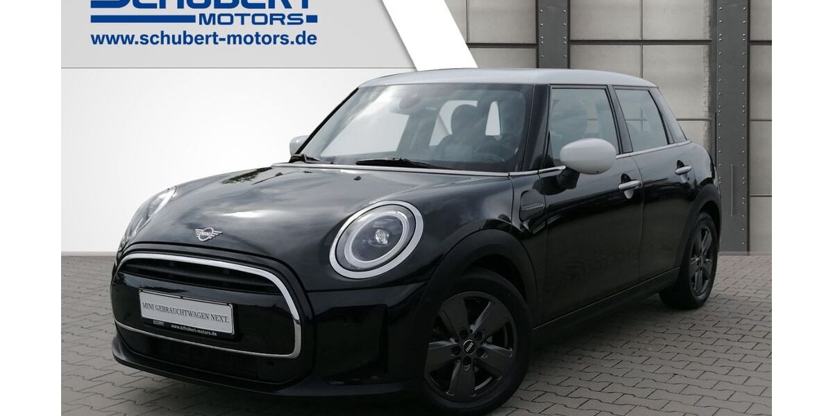Mini Cooper 35.636 km 23.490 &euro; Magdeburg 39108