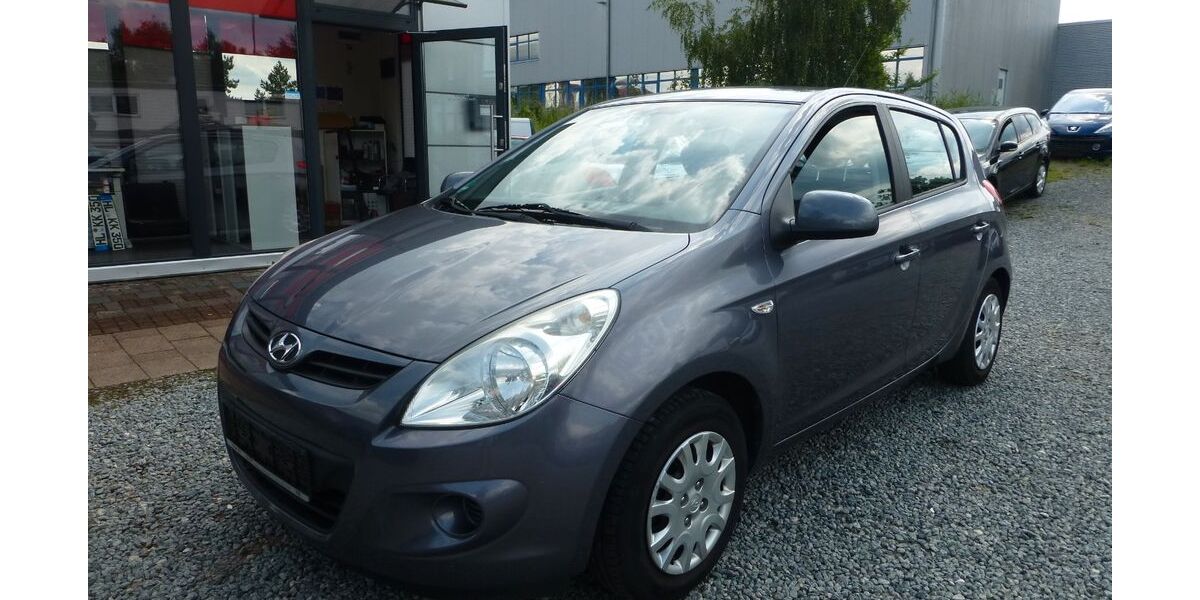 Hyundai i20 123.000 km 3.950 &euro; Lübeck 23560