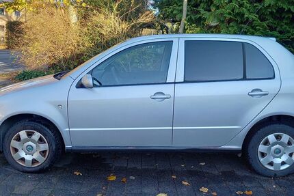 Skoda Fabia 82.000 km 1.200 € Chemnitz 09112