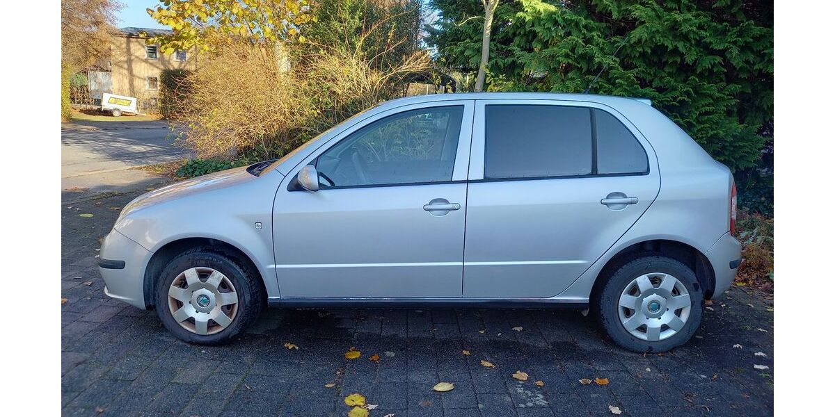 Skoda Fabia 82.000 km 1.200 € Chemnitz 09112