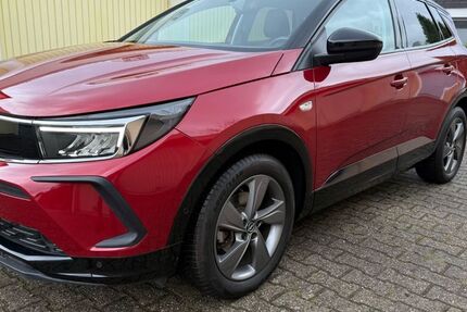 Opel Grandland (X) 32.189 km 19.900 &euro; Siegburg 53721