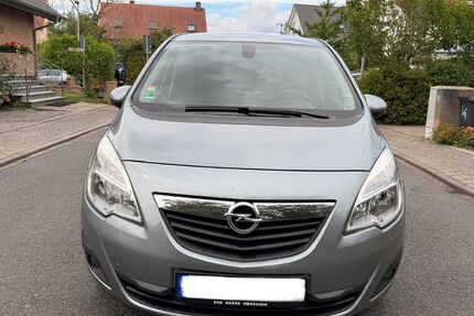 Opel Meriva 100.700 km 4.300 &euro; Nauheim 64569