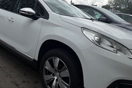 Peugeot 2008 106.900 km 8.500 &euro; München 80997