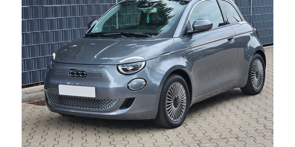 Fiat 500e 25.000 km 15.500 &euro; Braunschweig 38110