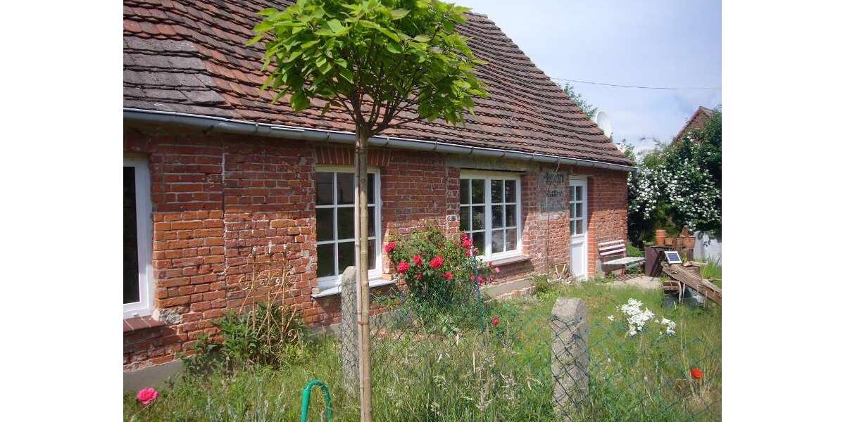 Einfamilienhaus Gumtow - 5 Zimmer, 110 m&sup2;, 95.000&euro; | Angebot:24157880