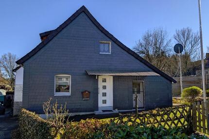 Haus Warstein - 3 Zimmer, 63 m&sup2;, 95.000&euro; | Angebot:26087902