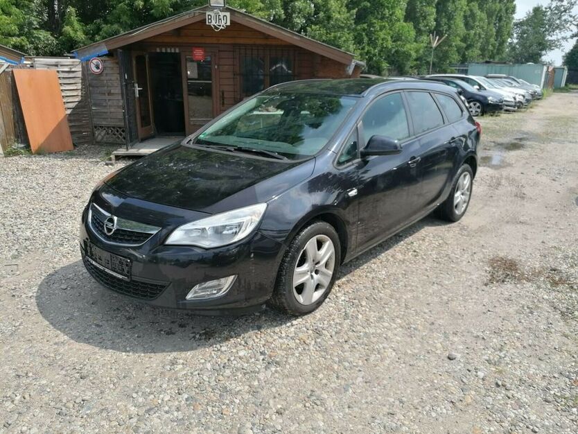 Opel Astra 188.401 km 6.470 € Berlin - Französische Buchholz 13127