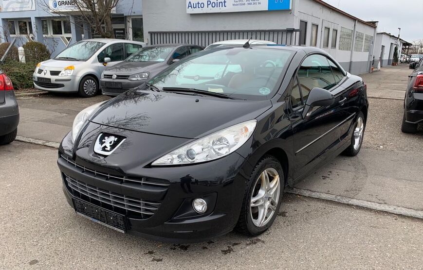 Peugeot 207 94.000 km 2.500 € Fellbach-Stuttgart 70736