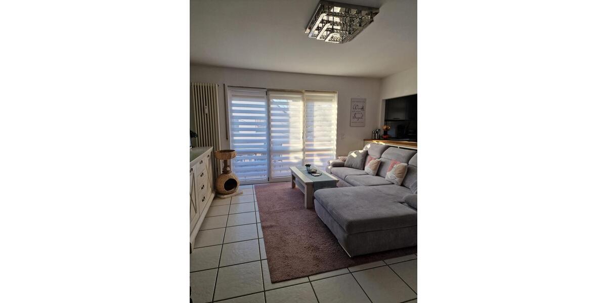 Dachgeschoßwohnung Trier Feyen-Weismark - 3 Zimmer, 76 m&sup2;, 990&euro; | Angebot:26315827