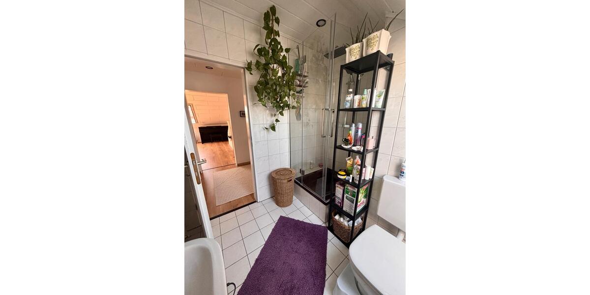 Dachgeschoßwohnung Lehre - 2 Zimmer, 75 m&sup2;, 730&euro; | Angebot:26330383