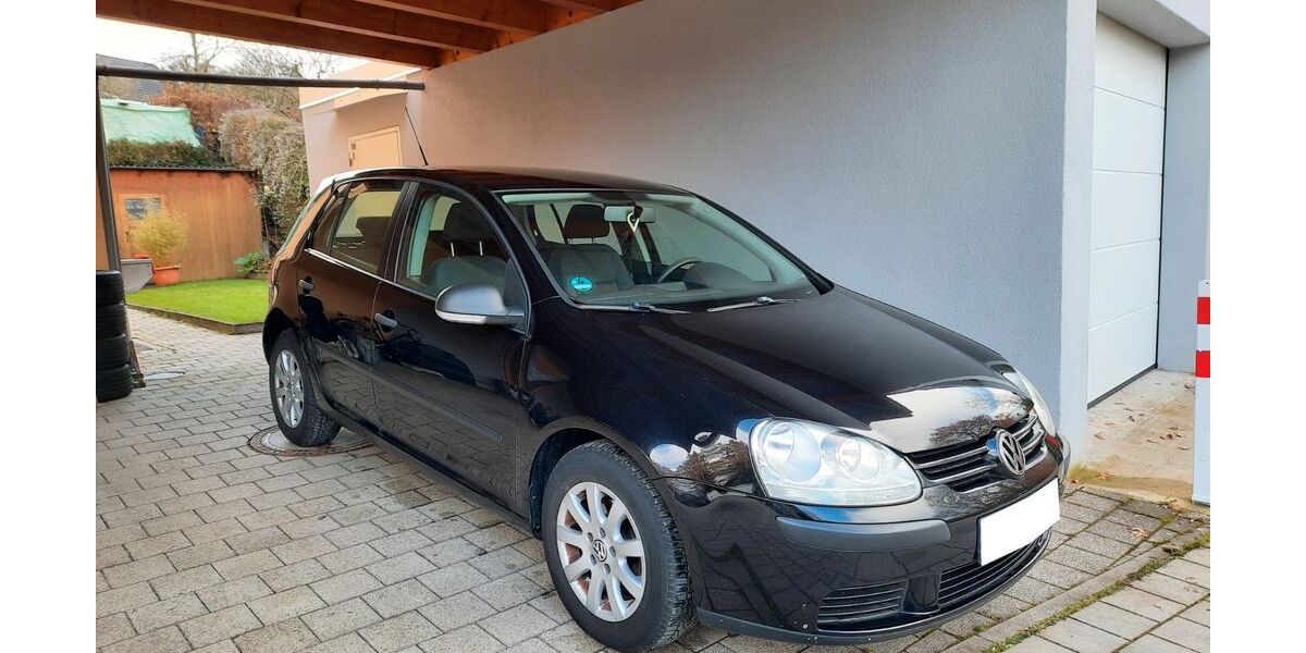VW Golf 196.720 km 2.500 € Albertshofen 97320