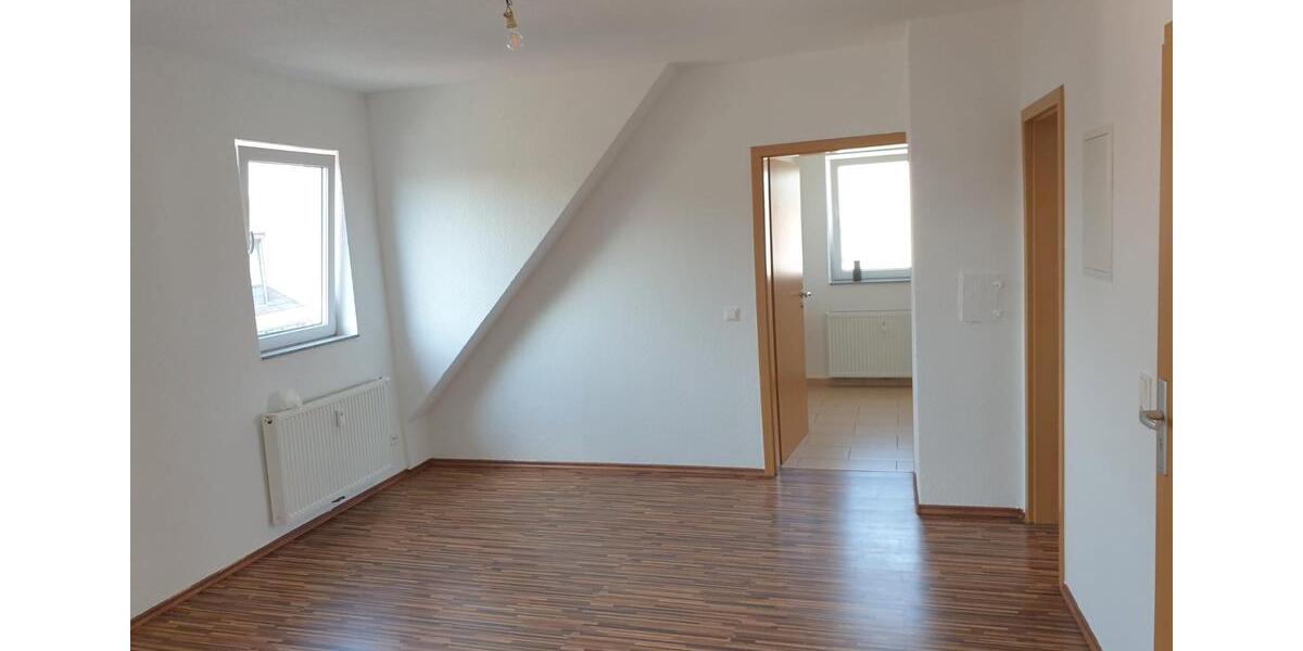Dachgeschoßwohnung Worms Vororte Südwest - 2 Zimmer, 60 m&sup2;, 700&euro; | Angebot:26367775