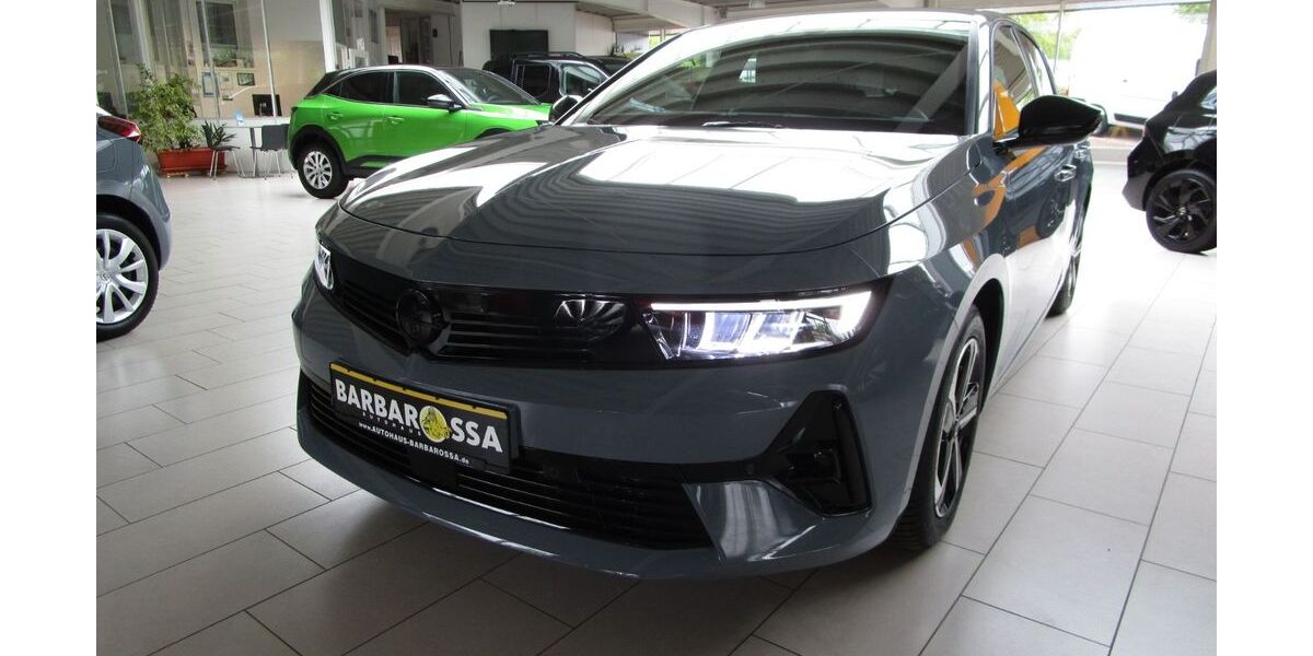 Opel Astra 12.739 km 25.900 &euro; Artern 06556