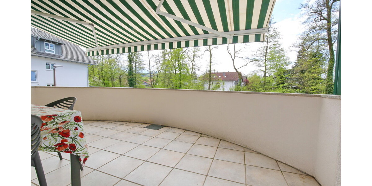 Luxuriöses Wohnhaus mit vermieteter Hausarztpraxis - Mehrfamilienhaus, Wohnhaus Ottersweier | Angebot:26918523