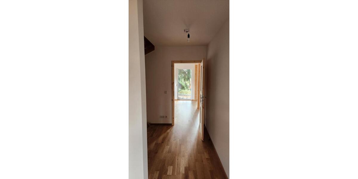 Einfamilienhaus Woltersdorf - 4 Zimmer, 117 m&sup2;, 1.550&euro; | Angebot:26222730