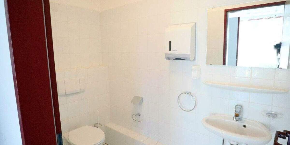 Gewerbeobjekt Bad Füssing - 4 Zimmer, 340.000&euro; | Angebot:25744115