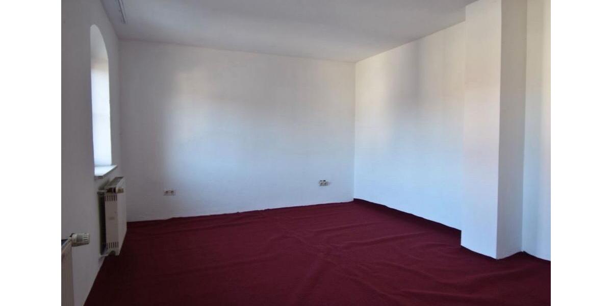 Mehrfamilienhaus mit 3 Wohneinheiten 15 zimmer