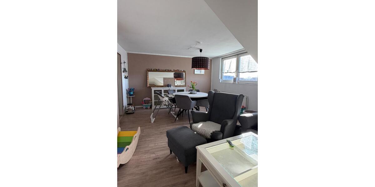 Dachgeschoßwohnung Wurster Nordseeküste - 3 Zimmer, 70 m&sup2;, 600&euro; | Angebot:25444403