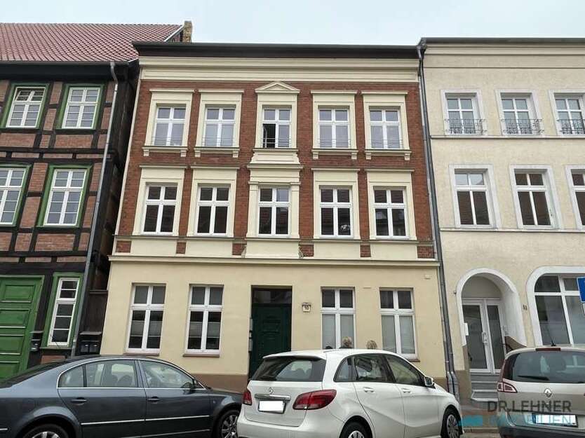 Haus zum Kaufen in Parchim 299.000 € 225.7 m²