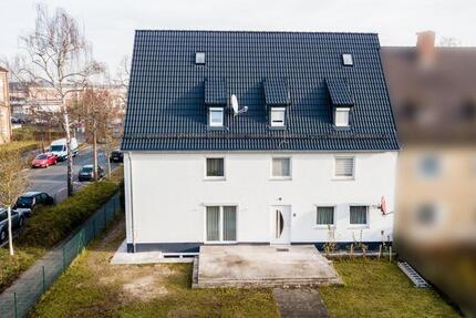 Wohnung Nürnberg Hasenbuck - 4 Zimmer, 100 m&sup2;, 445&euro; | Angebot:27631845