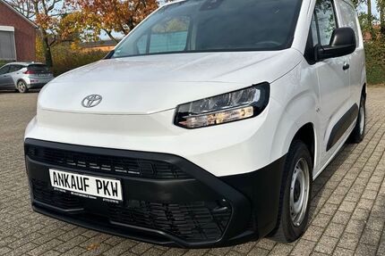 Toyota Proace (Verso) 7.566 km 17.499 &euro; Dülmen 48249