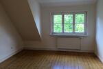 Dachgeschoßwohnung Seesen - 3 Zimmer, 63 m&sup2;, 400&euro; | Angebot:26354079