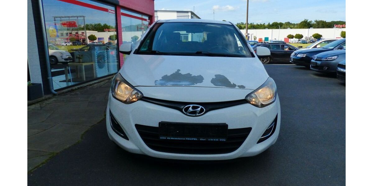 Hyundai i20 247.255 km 2.250 &euro; Eitorf 53783