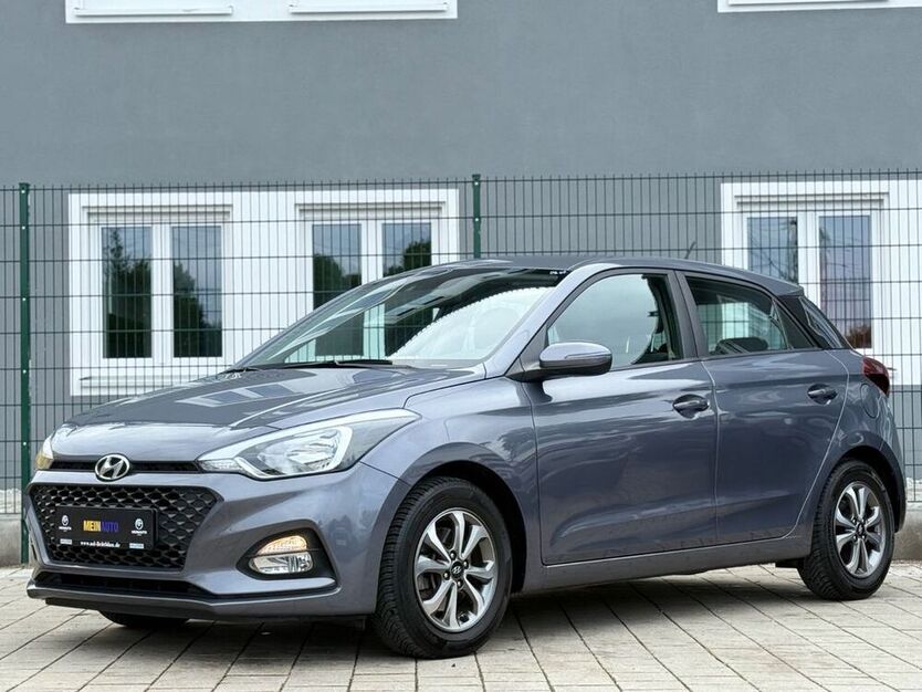 i20