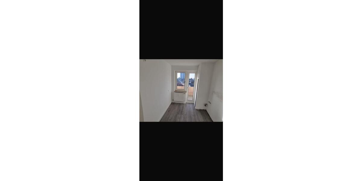 Einfamilienhaus Bremerhaven Mitte - 3 Zimmer, 83 m&sup2;, 105.000&euro; | Angebot:26974100