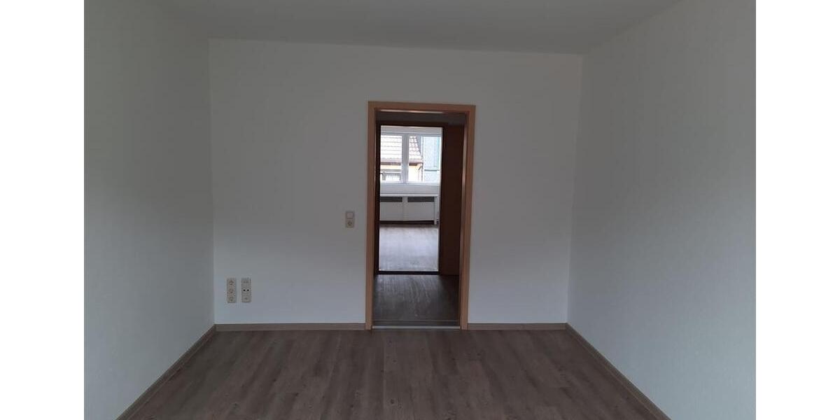 Etagenwohnung Ilmenau - 4 Zimmer, 120 m&sup2;, 679&euro; | Angebot:26425563