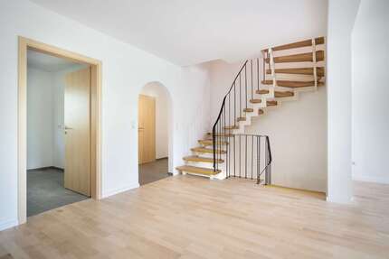 Haus Oberhaching Deisenhofen - 4.5 Zimmer, 150 m&sup2;, 859.000&euro; | Angebot:26807431