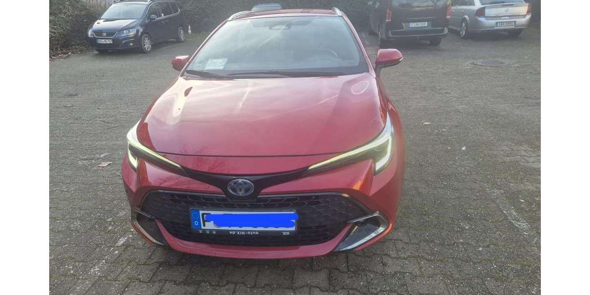 Toyota Corolla 160.000 km 22.999 &euro; Maintal 63477