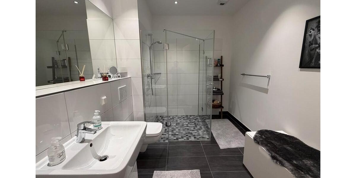 Dachgeschoßwohnung Siegen - 3 Zimmer, 118 m&sup2;, 498.000&euro; | Angebot:26323381