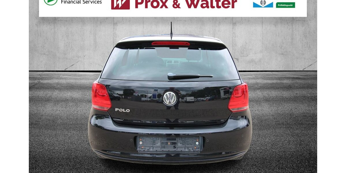 VW Polo V 1.2 Life CLIMATRONIC+SITZHEIZUNG+TEMPOMAT 79.656 km 7.900 &euro; Hagenow 19230