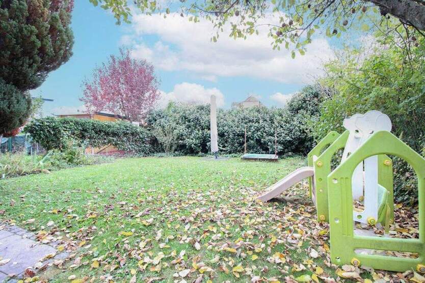 Hier blühen Ihre Ideen: Reihenendhaus mit Garten in Top-Lage 5 zimmer