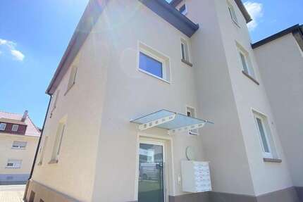 Wohnung Vill Schwenningen - 5 Zimmer, 83 m&sup2;, 950&euro; | Angebot:25235451