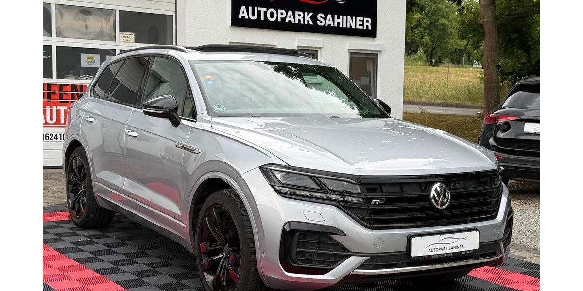 VW Touareg 161.985 km 32.999 &euro; VÖHRINGEN (LANDKREIS ROTTWEIL BEI STUTTGART) 72189