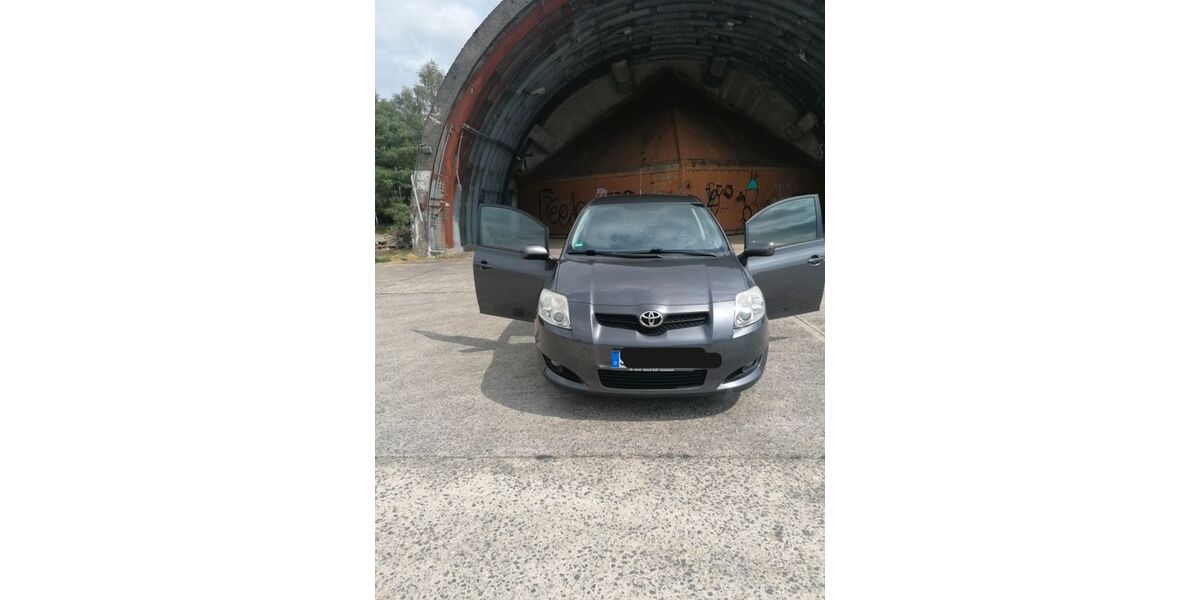 Toyota Auris 179.590 km 2.500 &euro; sohren 55487