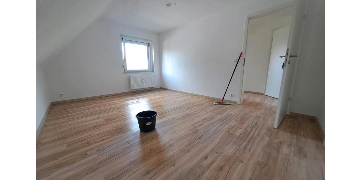 Erdgeschoßwohnung Seelze - 4 Zimmer, 75 m&sup2;, 760&euro; | Angebot:26296852