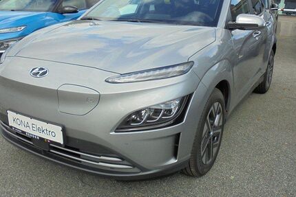 Hyundai KONA 43.200 km 21.900 € Kronshagen 24119