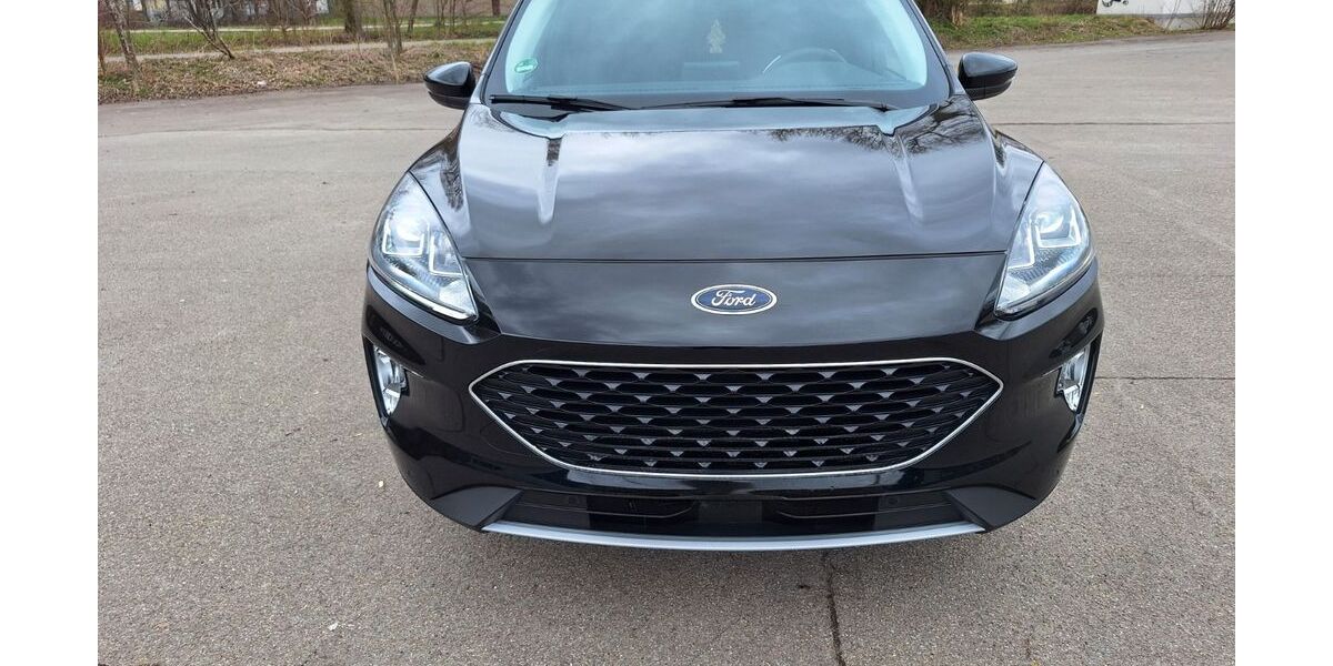 Ford Kuga 19.150 km 22.000 &euro; Villingen-Schwenningen 78056