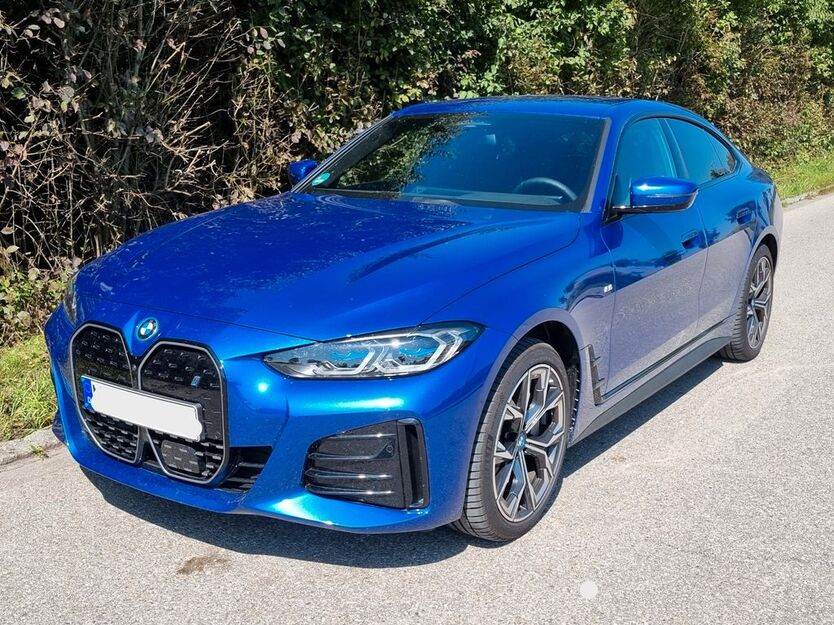 BMW i4 17.111 km 51.290 € Oberschleißheim 85764