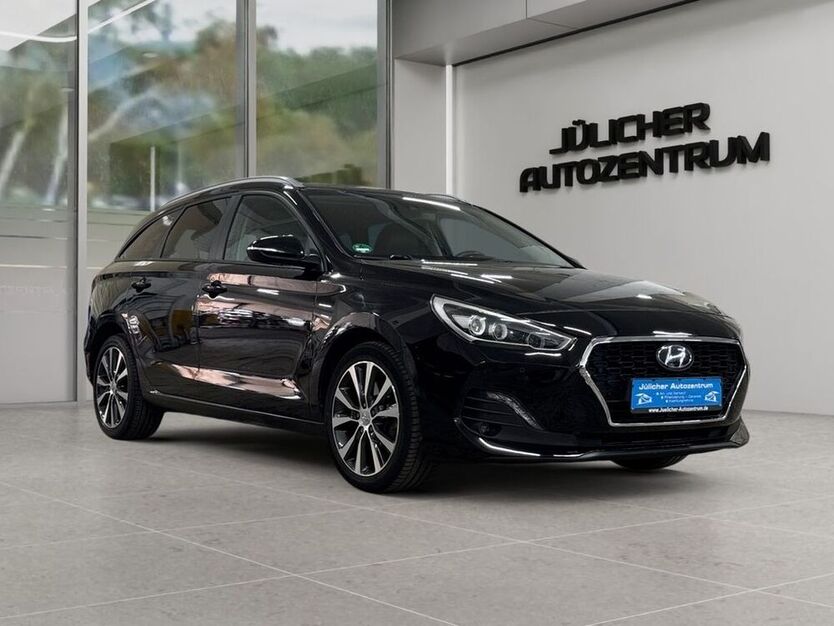 i30