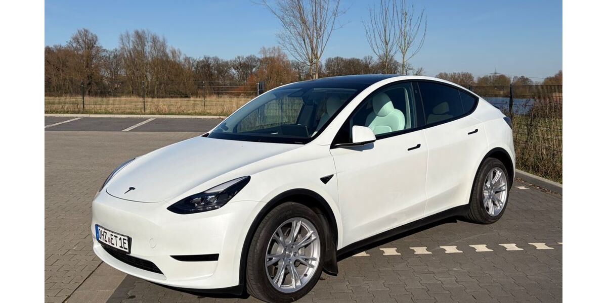 Tesla Model Y 38.000 km 31.900 &euro; Osterholz-Scharmbeck 27711