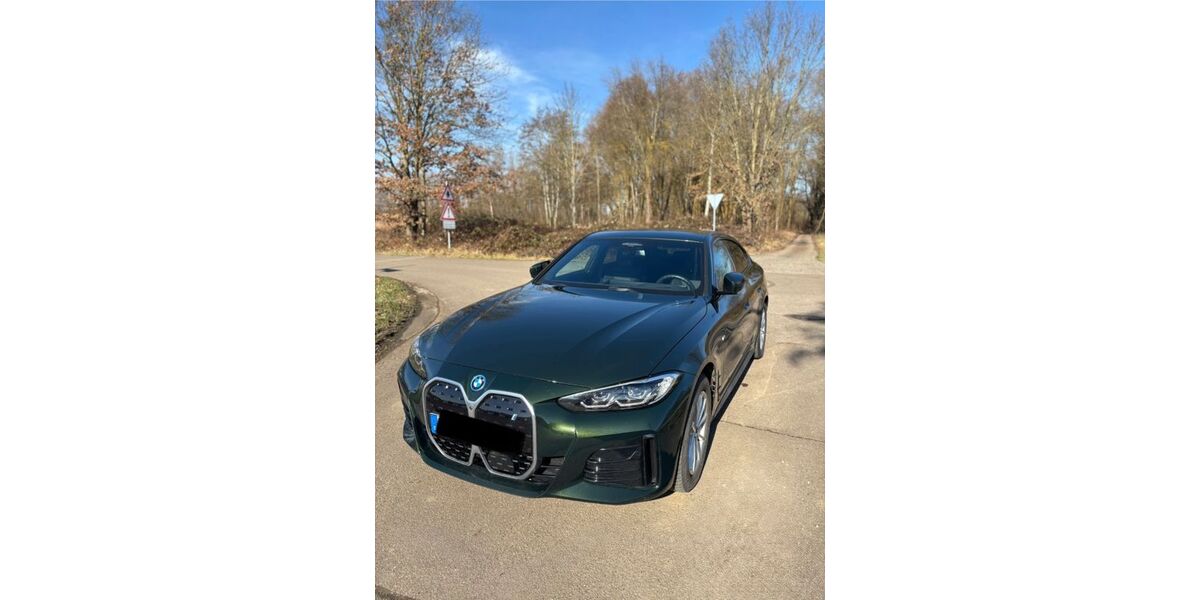 BMW i4 29.900 km 40.999 &euro; Baar-Ebenhausen 85107