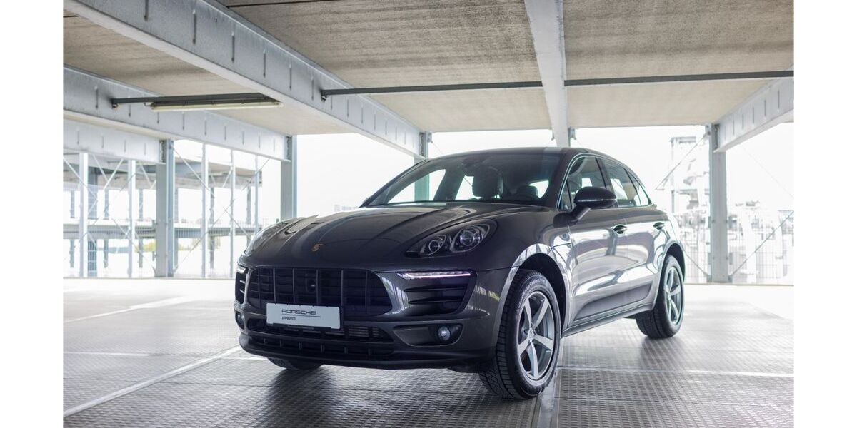 Porsche Macan 93.000 km 36.480 &euro; Friedrichshafen 88045